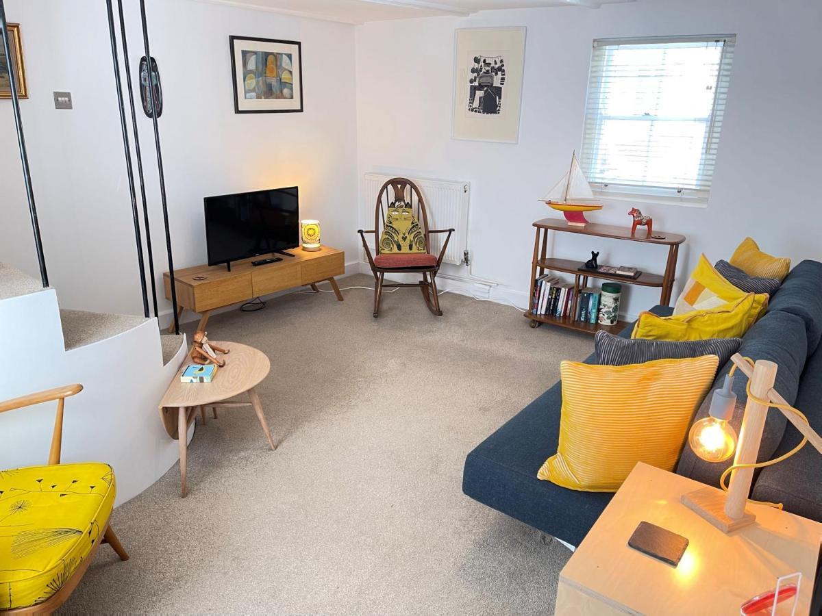 Vakantiehuis Sixpence Cottage, A Few Steps From The Harbour! St Ives