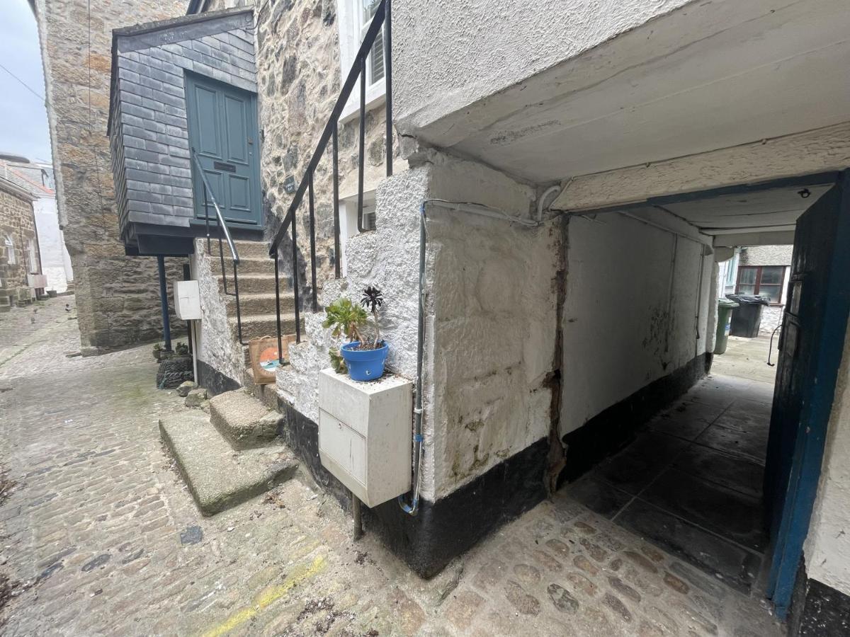 Holiday home Sixpence Cottage, A Few Steps From The Harbour! *